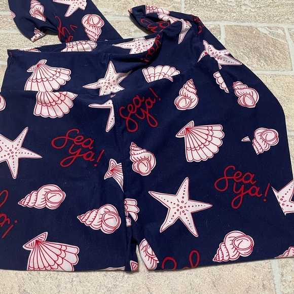 LuLaRoe OS leggings shells Sea Ya! Starfish NWOT - Picture 2 of 3